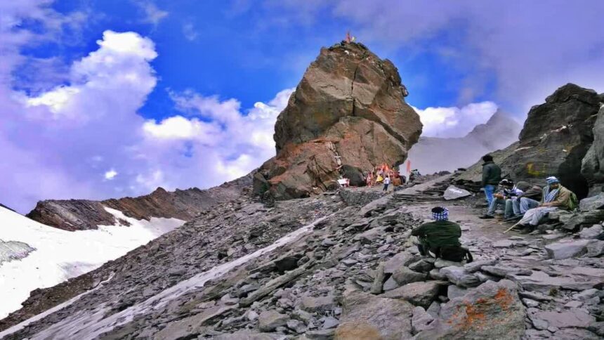 श्रीखंड महादेव